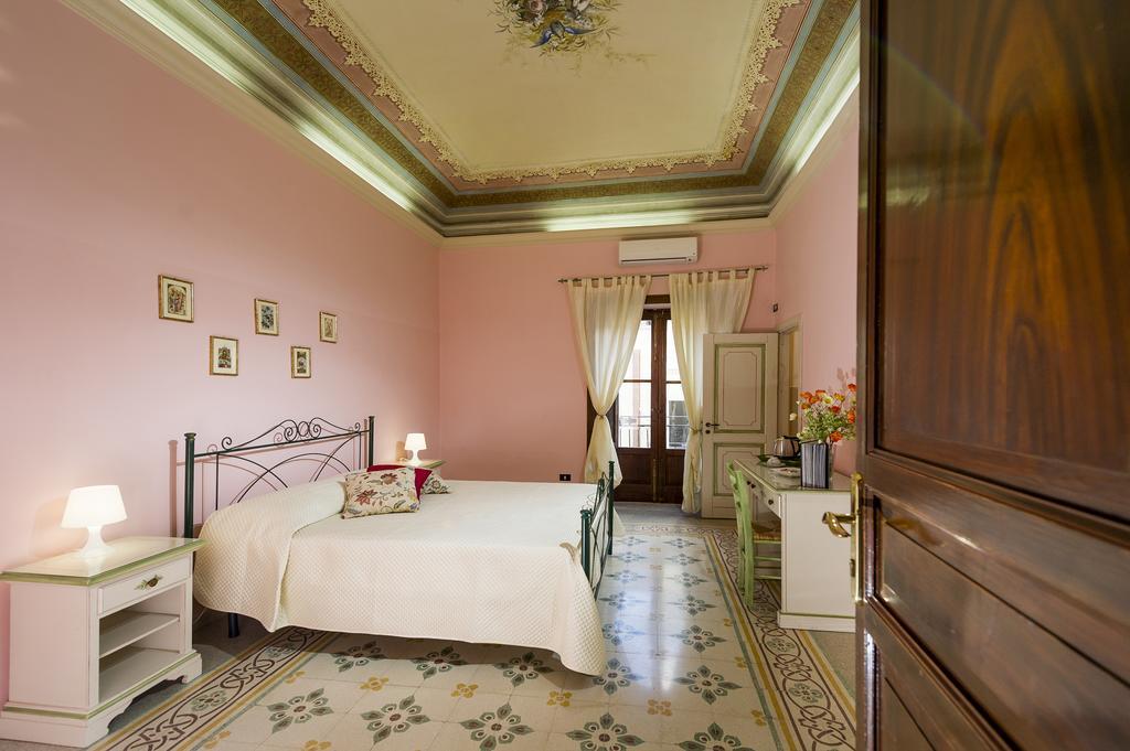 Agli Affreschi Hotel Castellammare del Golfo Buitenkant foto